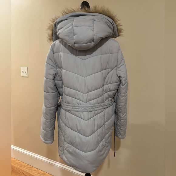 LL Bean Long Quilted Ultra Light Puffer Coat Gray Size XL - Picture 6 of 7